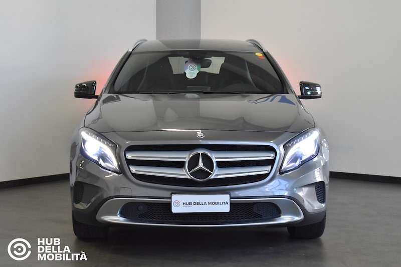 MERCEDES-BENZ GLA 200 CDI Automatic Sport